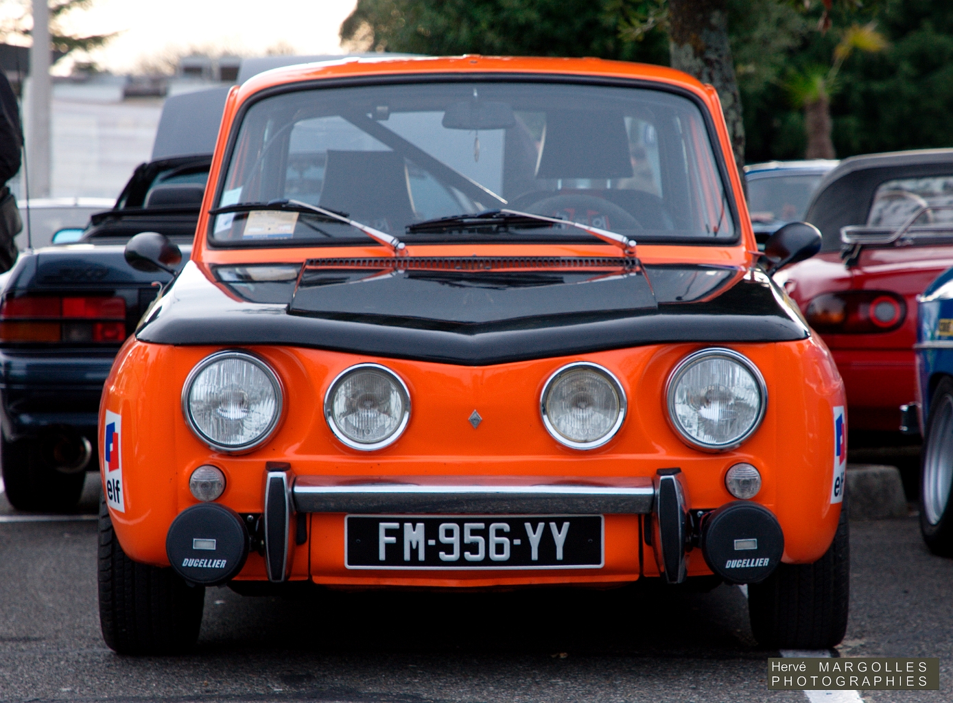 Renault 8-03.jpg